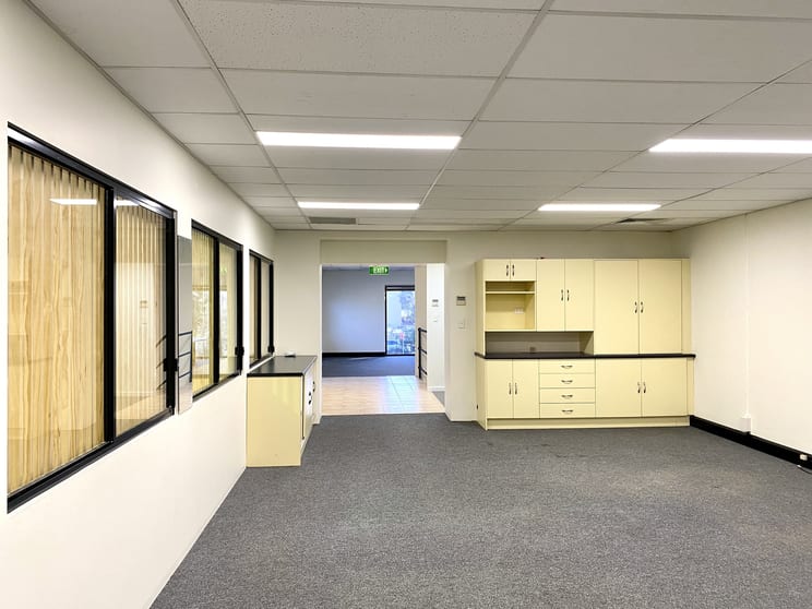 Click to view all images 16-18 Northumberland Road Caringbah NSW 2229 - Image 2
