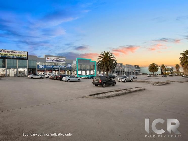 Click to view all images 30 Somerton Road Somerton VIC 3062 - Image 2