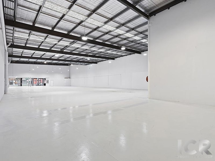 Click to view all images 30 Somerton Road Somerton VIC 3062 - Image 3