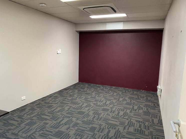 Click to view all images 16/328 Albany Hwy Victoria Park WA 6100 - Image 2