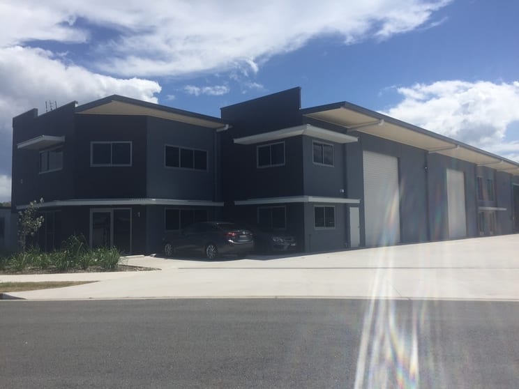 Click to view all images 3/33 Access Crescent Coolum Beach QLD 4573 - Image 3