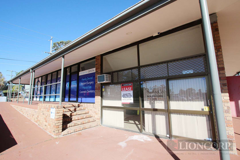 Click to view all images Redbank Plains QLD 4301 - Image 3