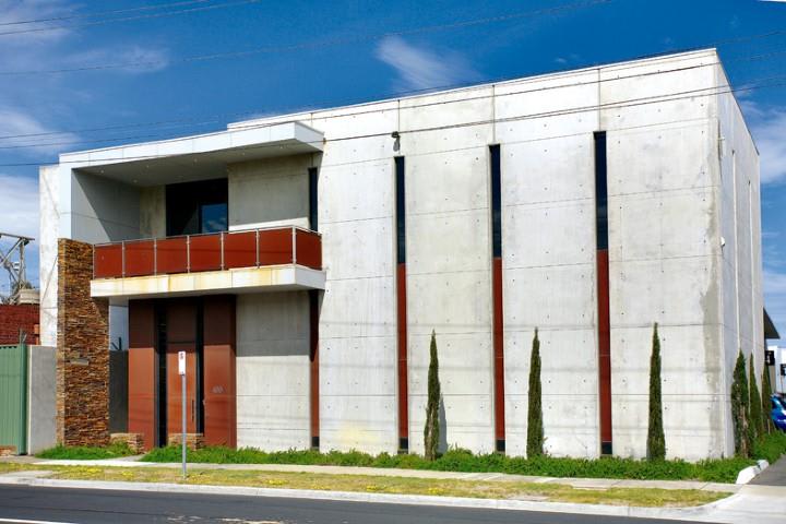 Click to view all images Whole/400 Plummer Street Port Melbourne VIC 3207 - Image 1
