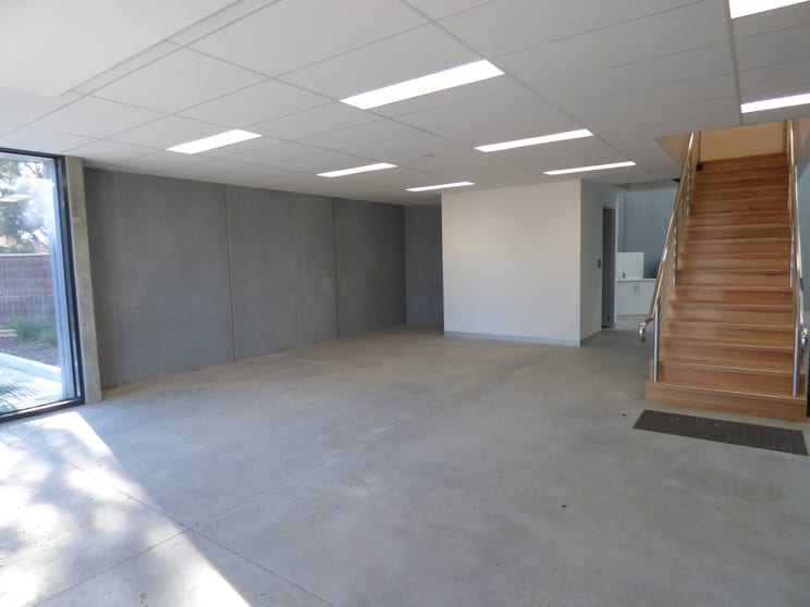 Click to view all images 1/556-598 Princes Highway Springvale VIC 3171 - Image 3