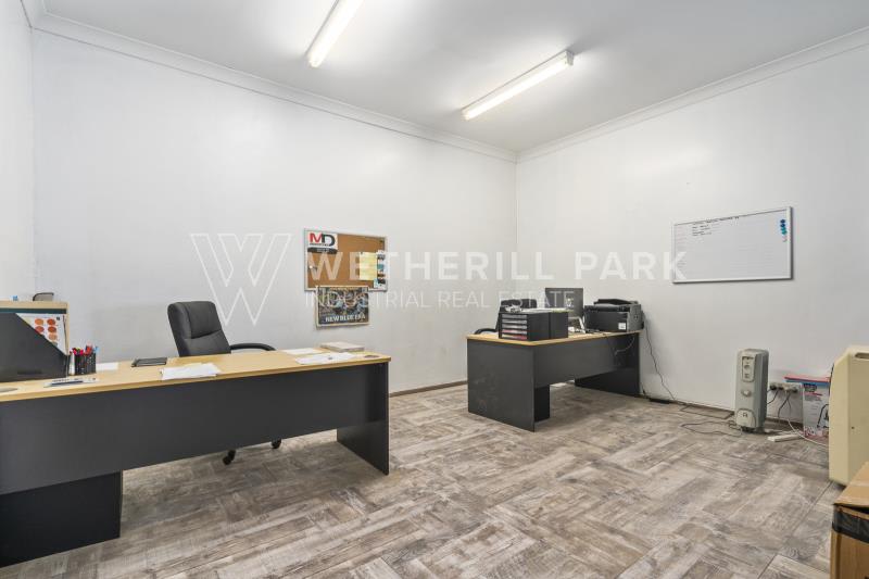 Click to view all images Wetherill Park NSW 2164 - Image 3