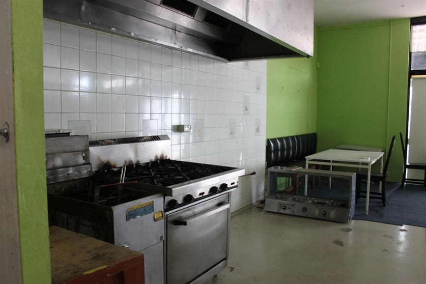 Click to view all images 1/2 The Crescent Midland WA 6056 - Image 3