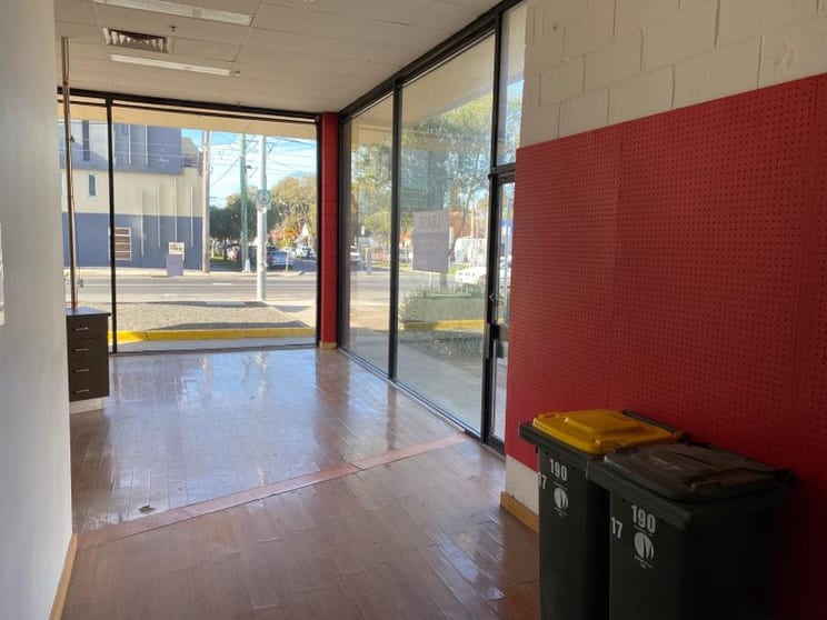 Click to view all images 190 Union Street Brunswick West VIC 3055 - Image 3