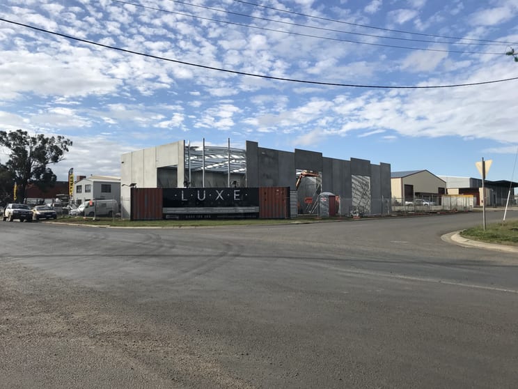 Click to view all images 27 Wallis Street Delacombe VIC 3356 - Image 1