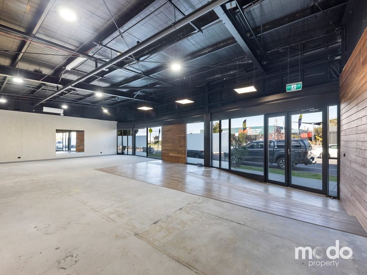 Click to view all images G4/44 Oleander Drive Mill Park VIC 3082 - Image 3