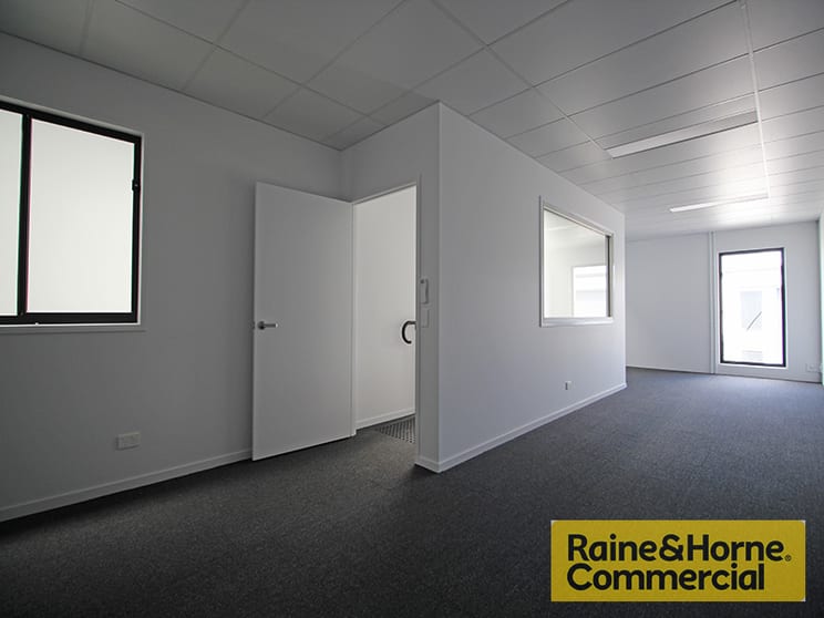 Click to view all images 4/344 Bilsen Road Geebung QLD 4034 - Image 3