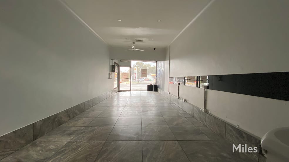 Click to view all images 55 Chute Street Diamond Creek VIC 3089 - Image 2