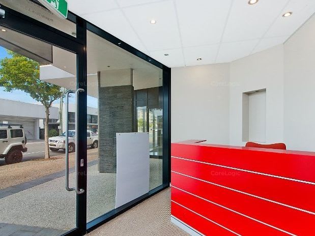 Click to view all images 6/75 Wharf Street Tweed Heads NSW 2485 - Image 2