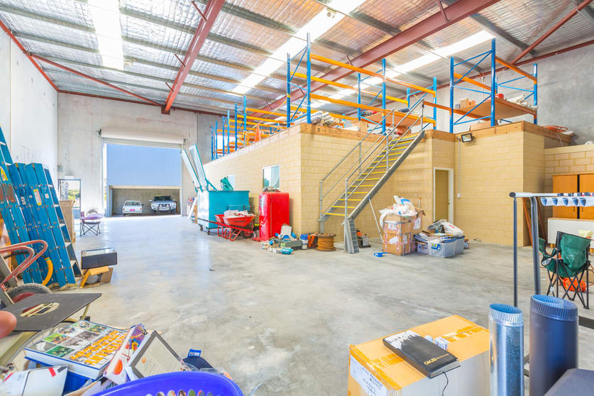Click to view all images Unit 5/1120 Abernethy Road High Wycombe WA 6057 - Image 3
