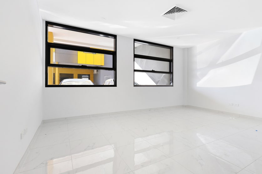 Click to view all images 5/72 Canterbury Road Bankstown NSW 2200 - Image 3