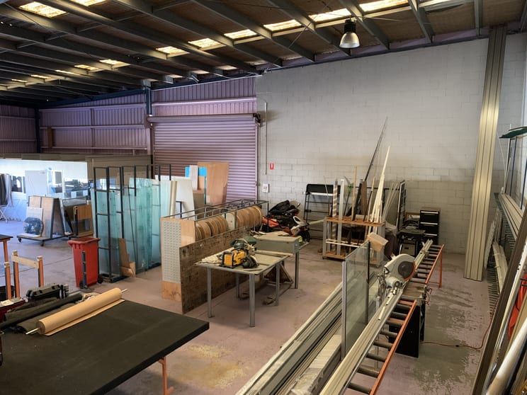 Click to view all images 325 Brisbane Street West Ipswich QLD 4305 - Image 3