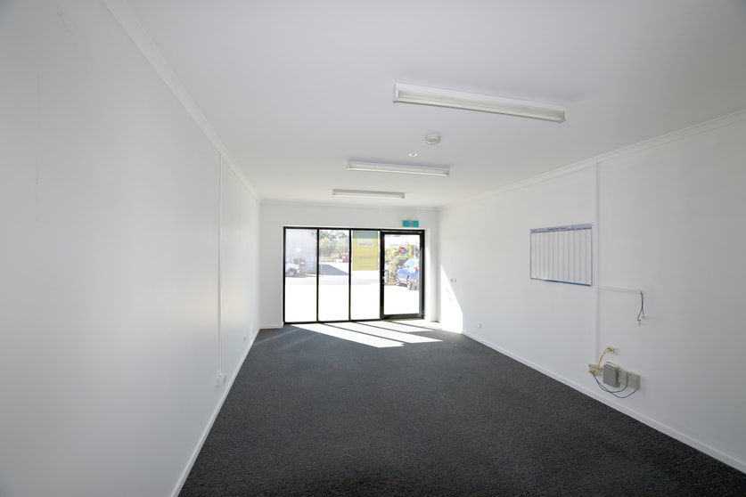 Click to view all images 3/14 Roseanna Street Clinton QLD 4680 - Image 2