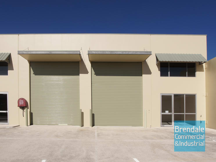 Click to view all images Unit 2/17 Paisley Dr Lawnton QLD 4501 - Image 3
