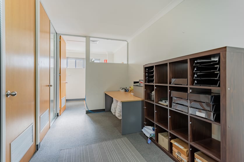 Click to view all images 19/35 Old Northern Road Baulkham Hills NSW 2153 - Image 3