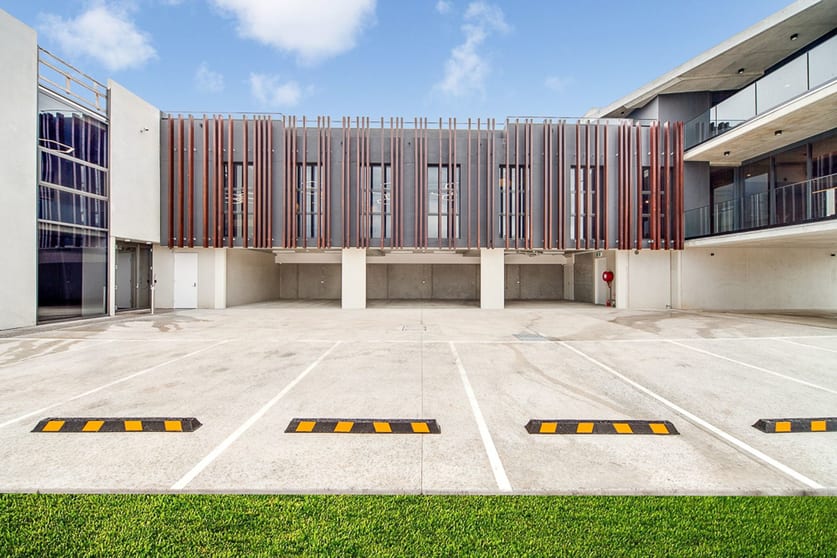 Click to view all images 1 Hartwood Court Chelsea Heights VIC 3196 - Image 2