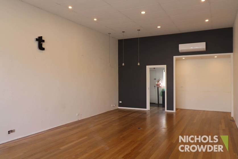Click to view all images 2B Empire Street Mornington VIC 3931 - Image 2