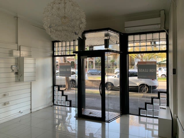 323 Bay Street Port Melbourne VIC 3207 - Image 2