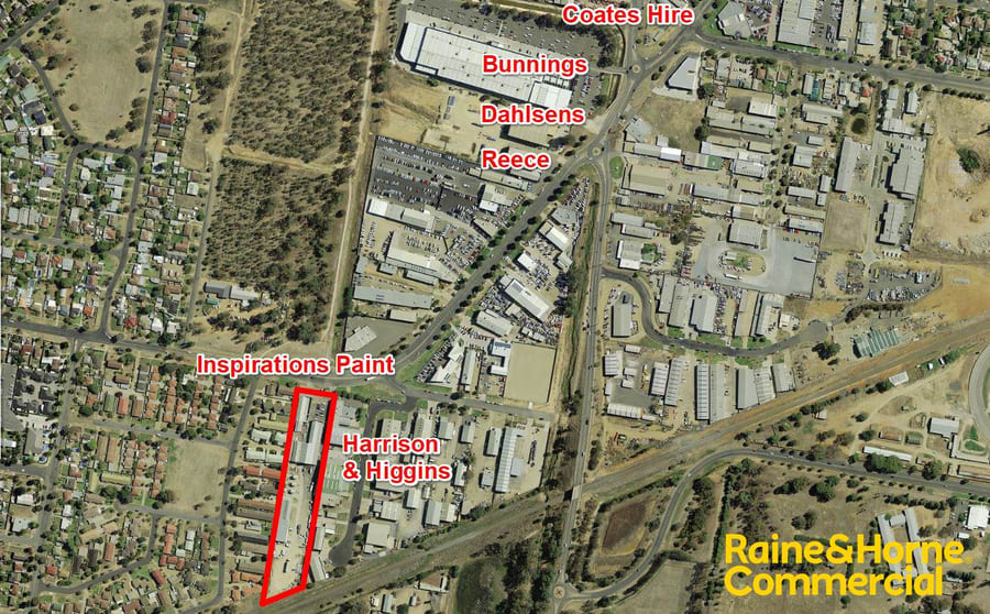 Click to view all images 1/16-20 Ashmont Avenue Wagga Wagga NSW 2650 - Image 2