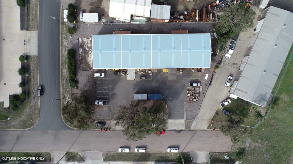 Click to view all images Units 1 - 4, 9 Campbell Street Tomago NSW 2322 - Image 1
