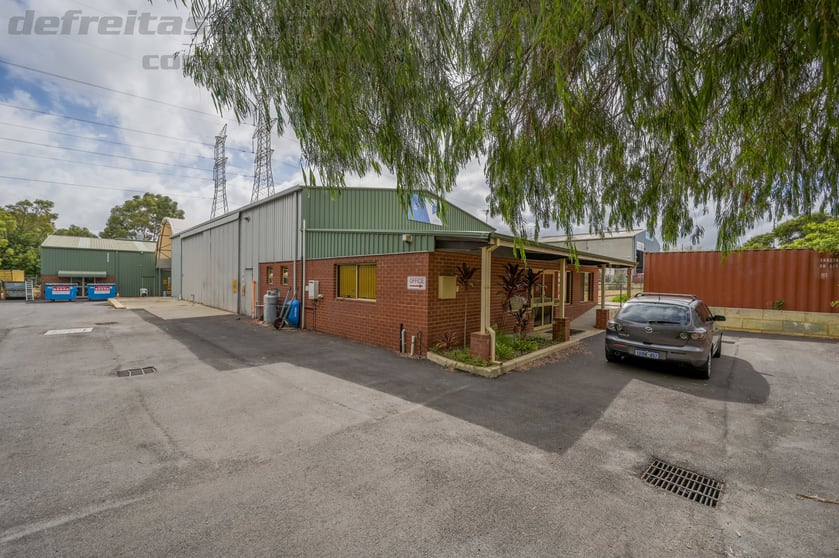 Click to view all images 51 Burlington Street Naval Base WA 6165 - Image 1