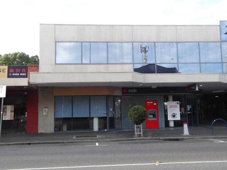 Click to view all images 124 Upper Heidelberg Road Ivanhoe VIC 3079 - Image 1