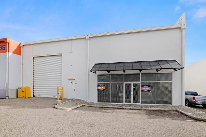 Click to view all images Unit 2, 186 Bannister Road Canning Vale WA 6155 - Image 2