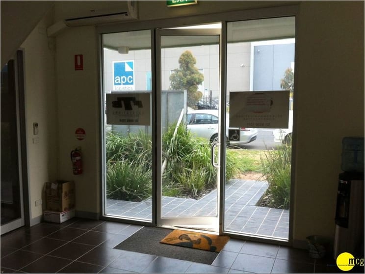 Click to view all images 1/14 Concorde Drive Keilor Park VIC 3042 - Image 2