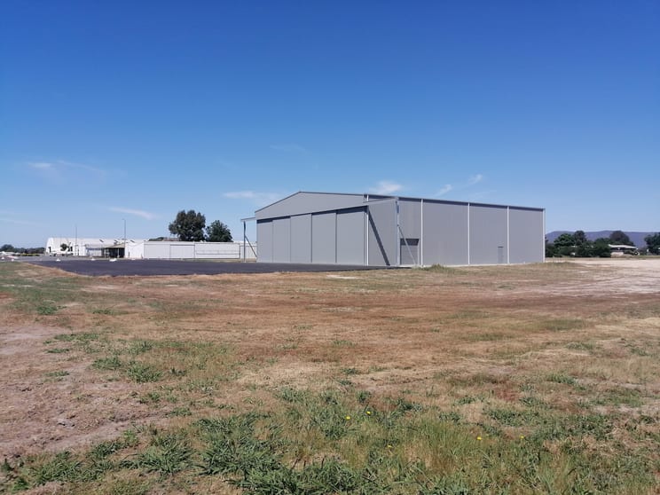 Click to view all images 88 Brian Higgins Drive Wangaratta VIC 3677 - Image 2