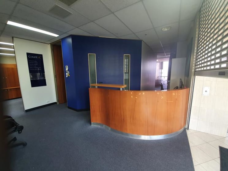 Click to view all images Level 1/17 Barry Drive Turner ACT 2612 - Image 2