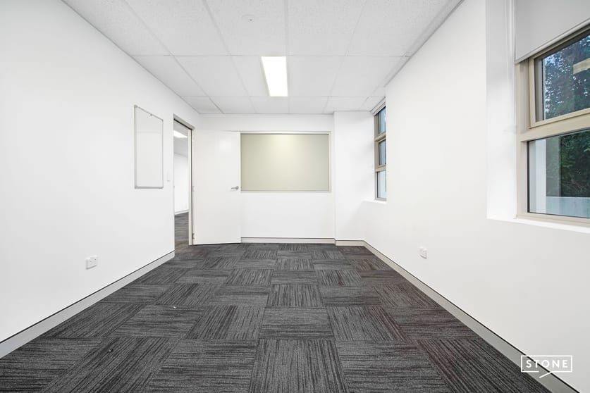Click to view all images 5B/25 Noble Street Gerringong NSW 2534 - Image 3
