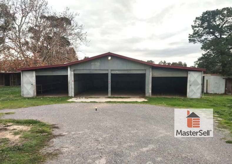 Click to view all images 23 Cross Street Gundagai NSW 2722 - Image 1
