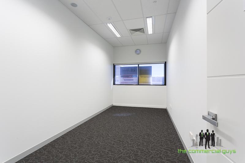 Click to view all images S3, 101/15 Discovery Dr North Lakes QLD 4509 - Image 3