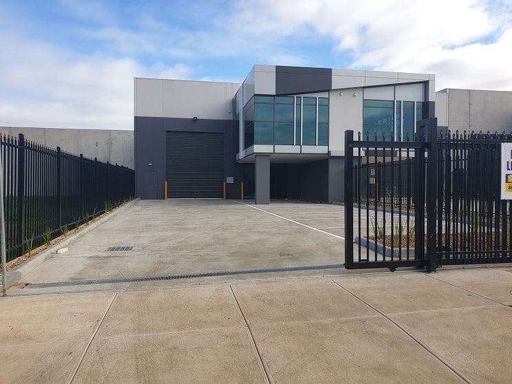 Click to view all images 8 Bonview Circuit Truganina VIC 3029 - Image 1