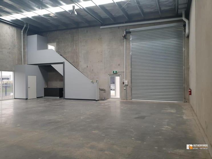 Click to view all images 1/479 Dohertys Road Truganina VIC 3029 - Image 2