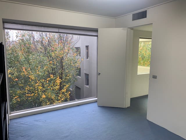 31/209 Toorak Road South Yarra VIC 3141 - Image 3