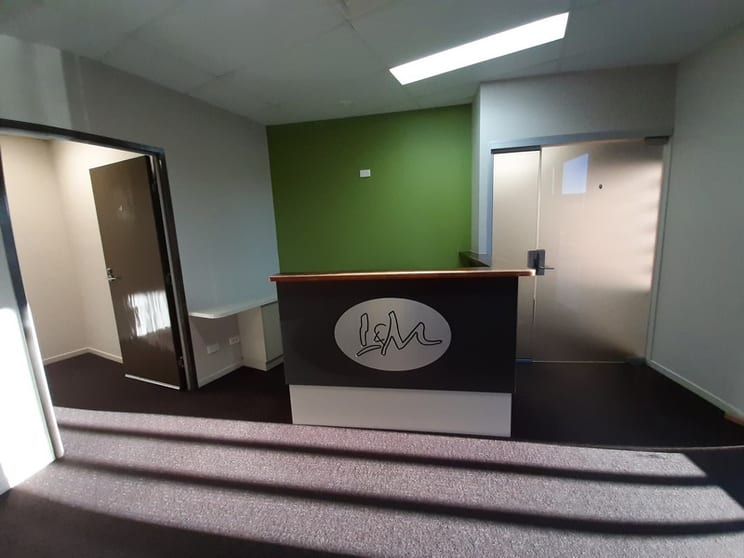 Click to view all images 5/6-8 Liuzzi Street Pialba QLD 4655 - Image 2