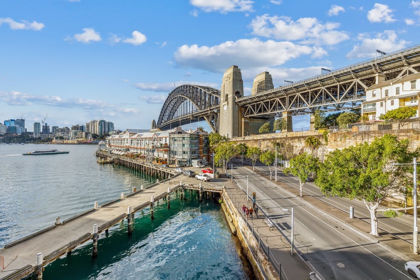 Click to view all images 18/13 Hickson Road Sydney NSW 2000 - Image 2
