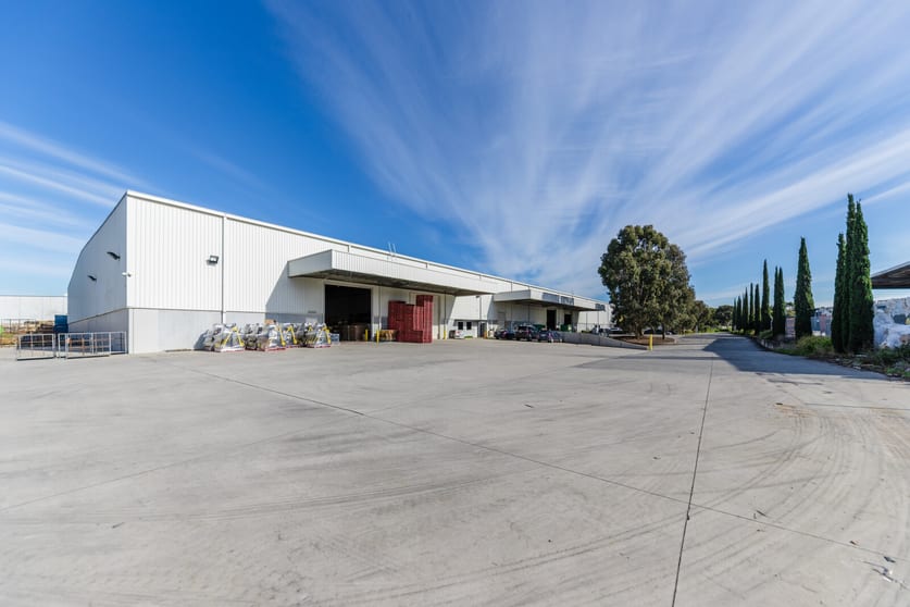 Click to view all images Part 49-51 Sunmore Close Heatherton VIC 3202 - Image 1