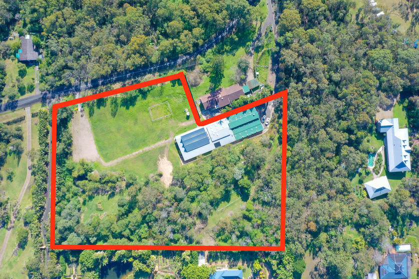 Click to view all images 11 Cicada Glen Road Ingleside NSW 2101 - Image 3