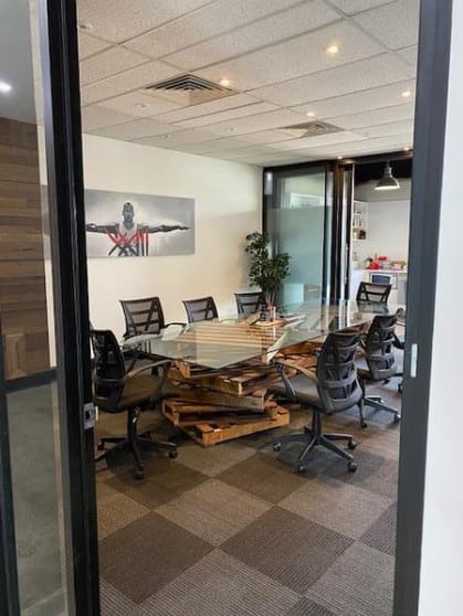 Click to view all images Level 1 Unit 1/69 Dundas Court Phillip ACT 2606 - Image 3