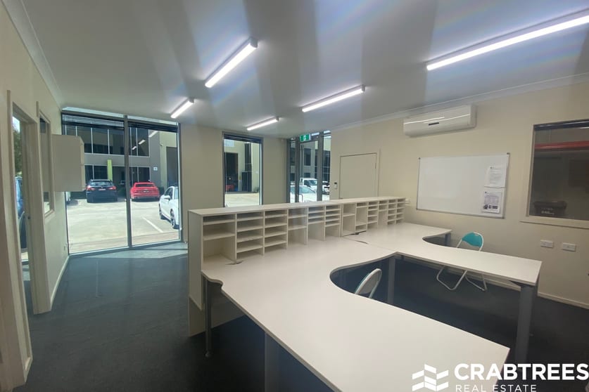Click to view all images 11/69 Acacia Road Ferntree Gully VIC 3156 - Image 2
