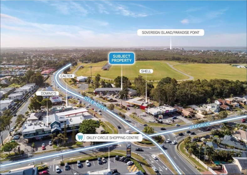 Click to view all images Unit 3, 385 Oxley Drive Runaway Bay QLD 4216 - Image 1