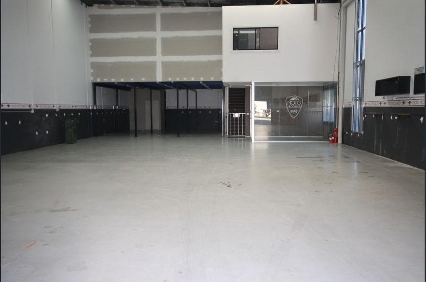 Click to view all images 12/25-27 Hocking Street Coburg North VIC 3058 - Image 3