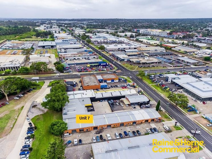 Click to view all images Unit 7/53A Blaxland Road Campbelltown NSW 2560 - Image 2