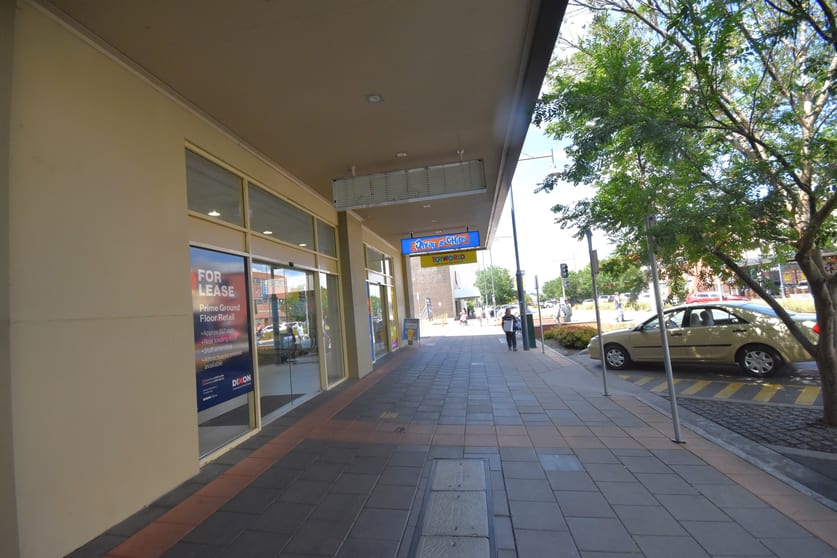 Click to view all images 10/569 Dean Street Albury NSW 2640 - Image 2