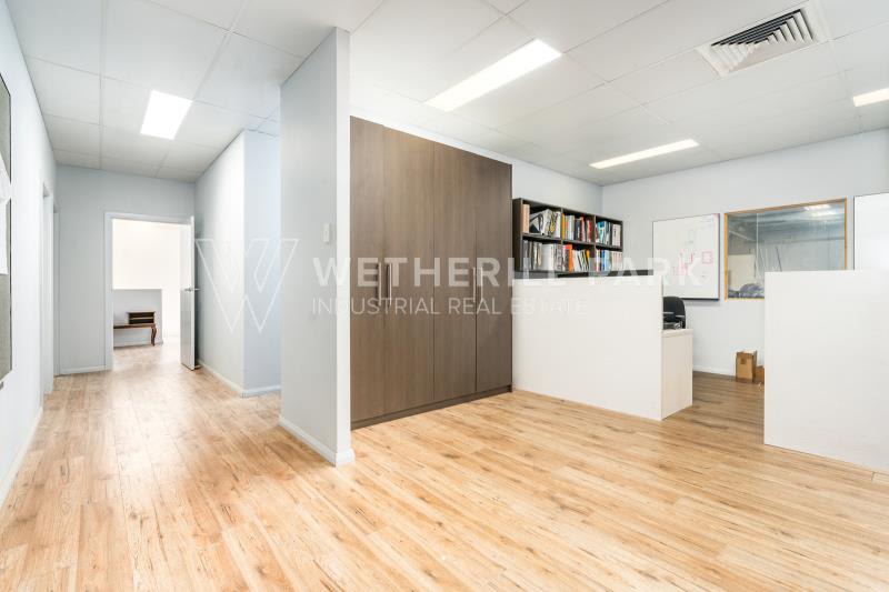 Click to view all images Wetherill Park NSW 2164 - Image 2